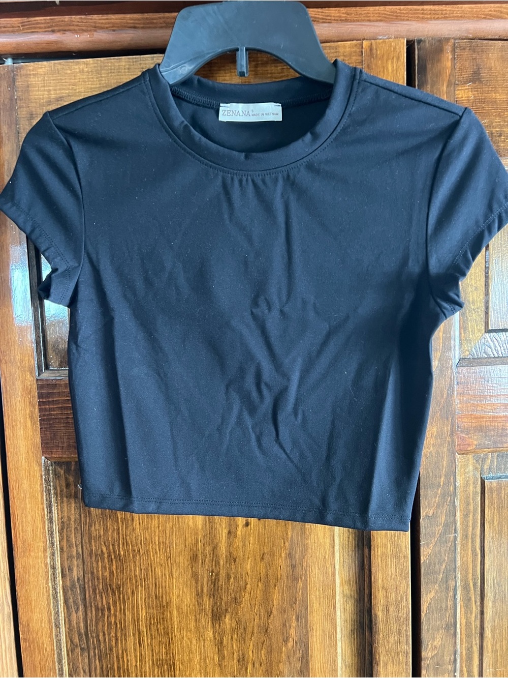 Zenana Outfitters Black Short Sleeve Cropped Tee available in s-m-l